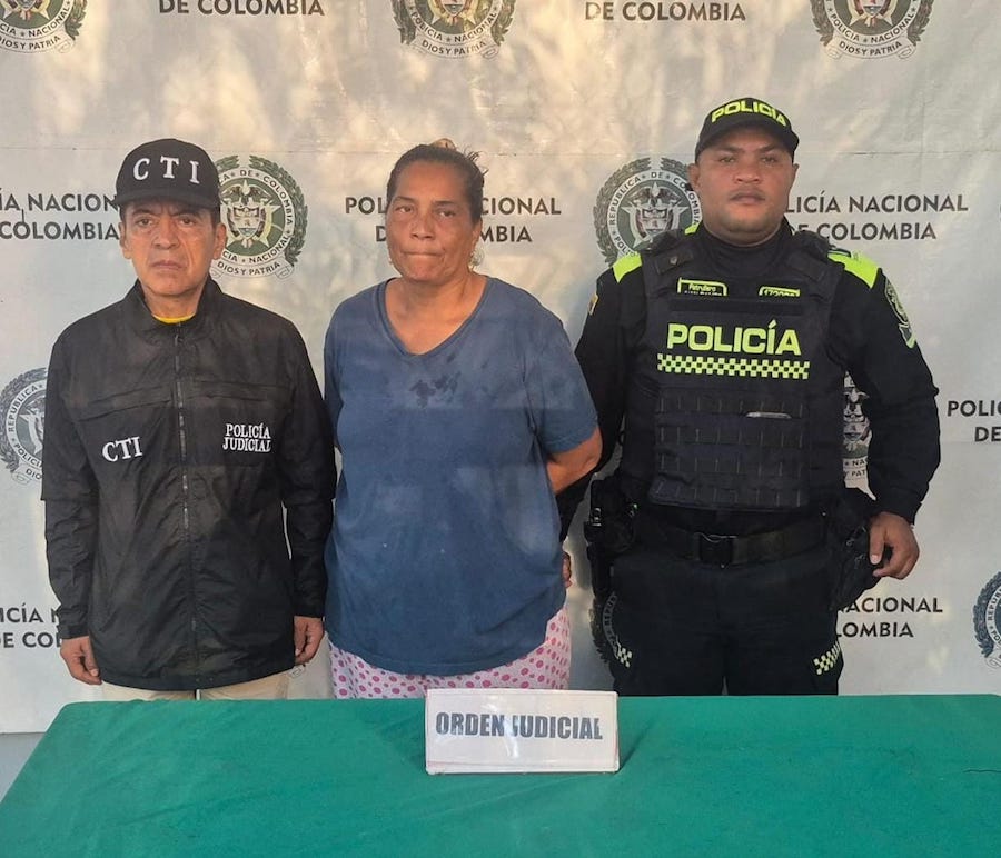 “La Abuela”, capturada en Barranquilla: la acusan de ofrecer a su nieta a un docente por dinero