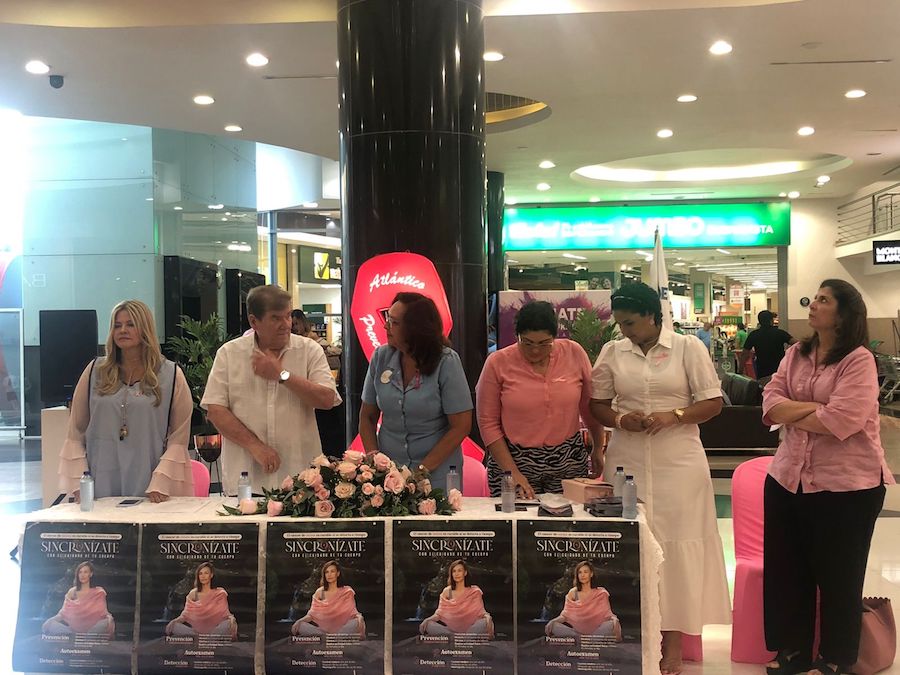 Liga Contra el Cáncer Seccional Atlántico, enciende el Lazo Rosado