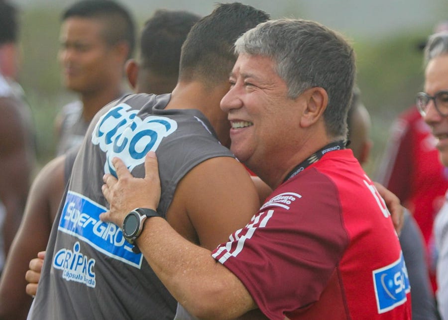 Oficial: “Bolillo” Gómez es el nuevo entrenador del Junior de Barranquilla