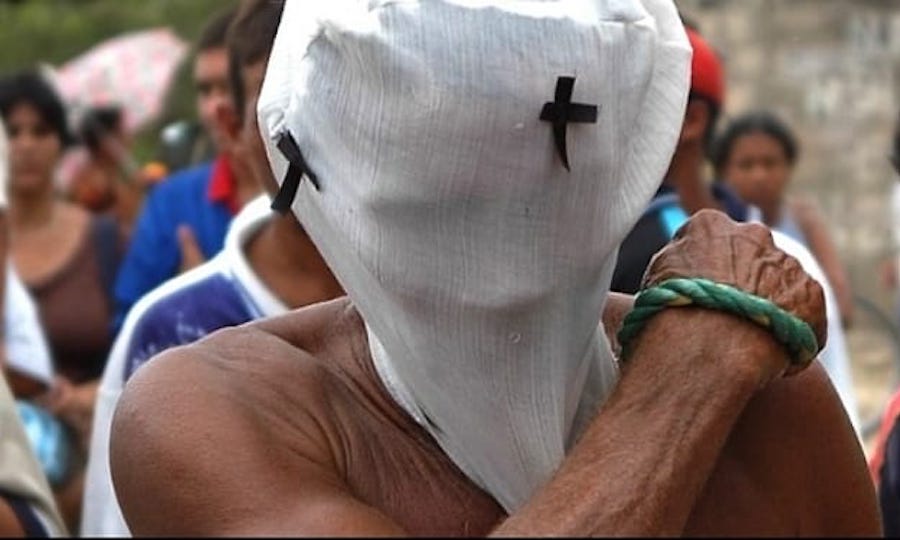 los penitentes a Santo Tomás
