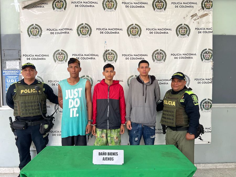 Cae banda que portaba armas y atacaba viviendas en plena lluvia en Barranquilla