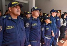 “Nuestros bomberos no usan capa, usan casco”: Barranquilla conmemoró su entrega y valor
