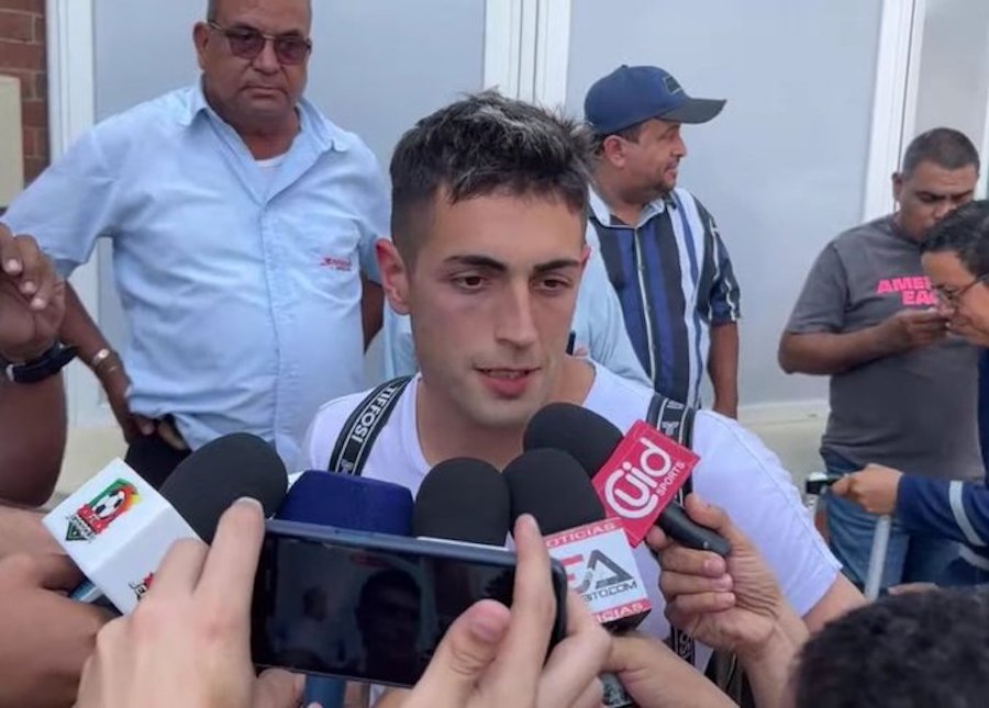 sabtiago mele refuerzo